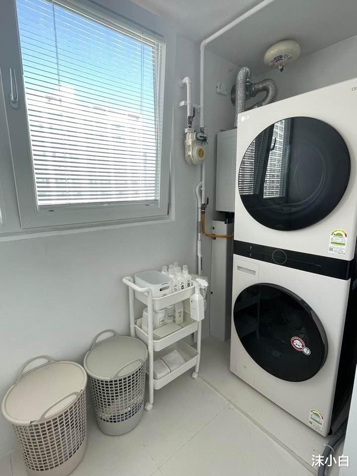 韩国中年夫妻晒出180平老精装房:日子平淡精神却自在,超治愈!