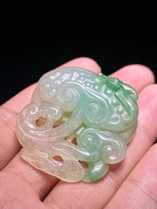 冰种翡翠|清乾隆 老坑冰种翡翠 福寿如意 灵芝纹 挂件 把件