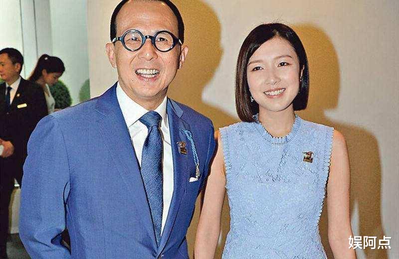 刘亦菲|放弃李泽楷后,郭嘉文积极寻找伴侣,和闺蜜聚餐晒照发福明显