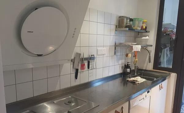 橱柜台面用哪种材质好?对比常见的4种材料,才发现我家装错了