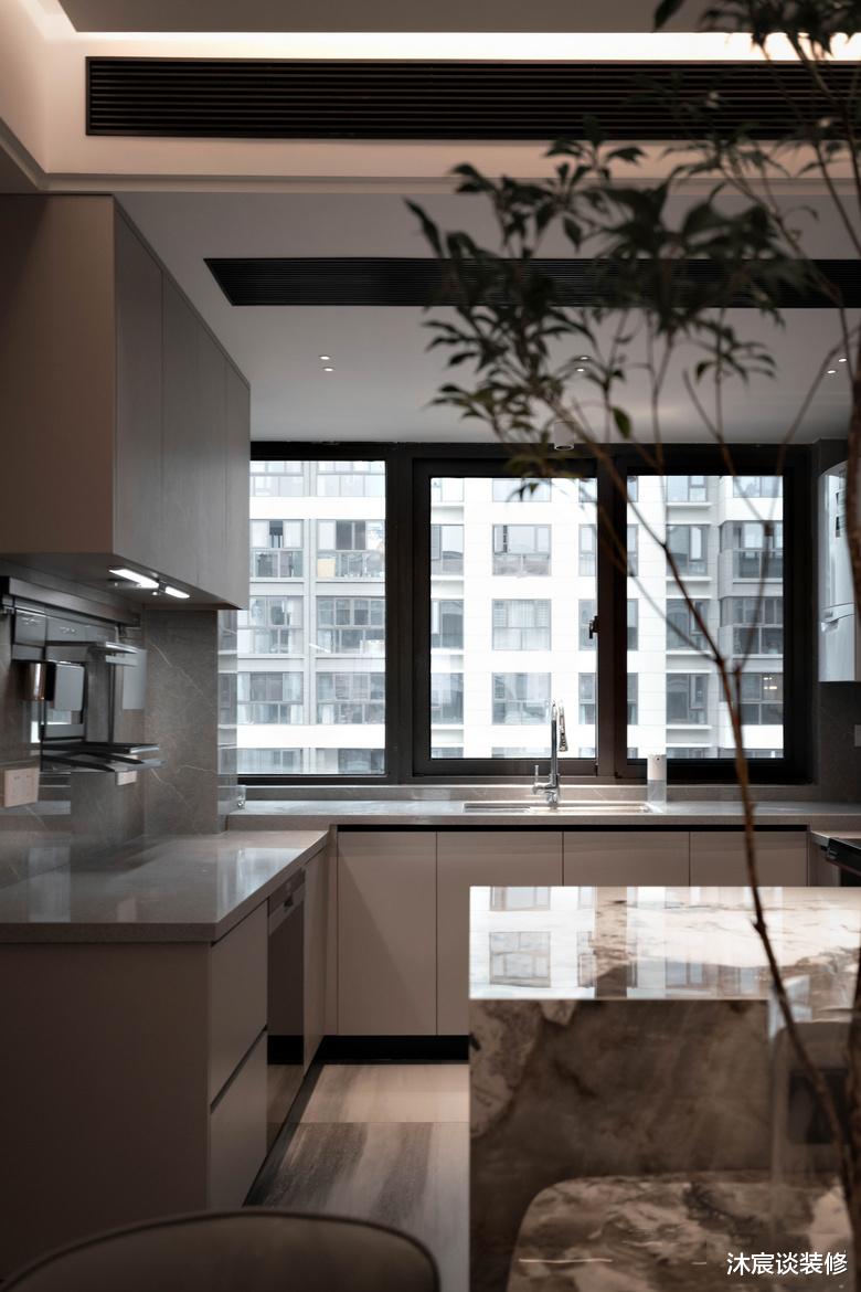 杭州夫妇的135㎡新家,优雅浪漫的意式轻奢风格,高级感已经藏不住