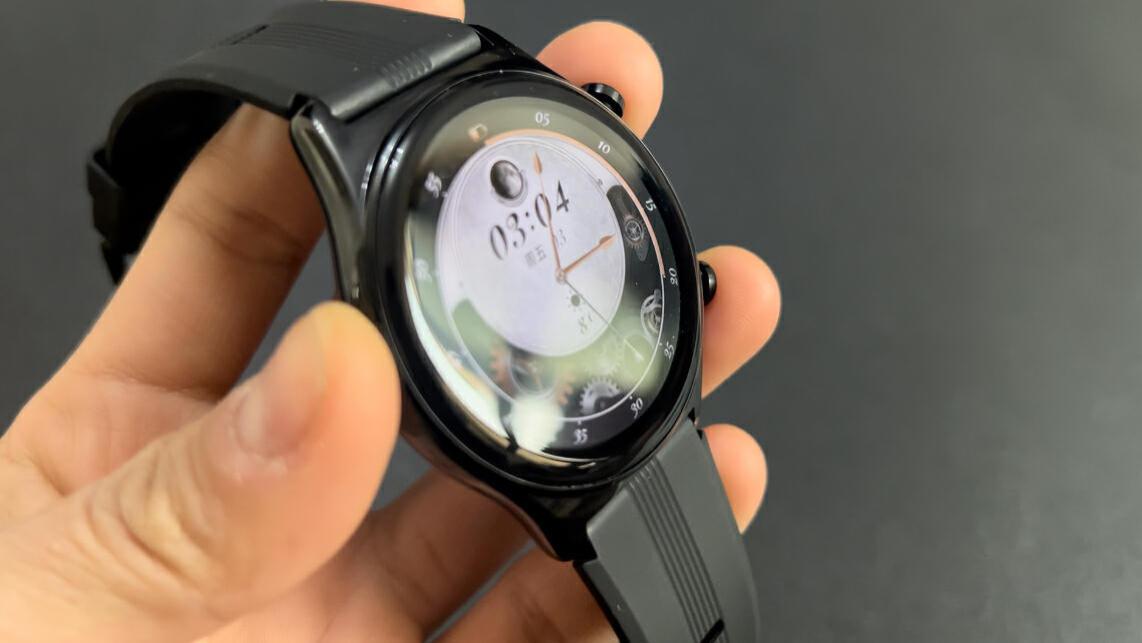 YouTube|荣耀GS3智能手表使用体验：颜值功能均在线，这难道不比Apple Watch香吗？