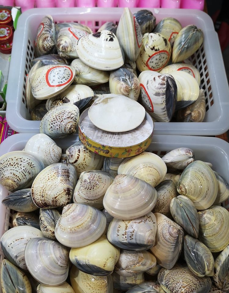 护肤品 9个“土不拉几”的老国货，很丑却很好用，效果却不输进口货.