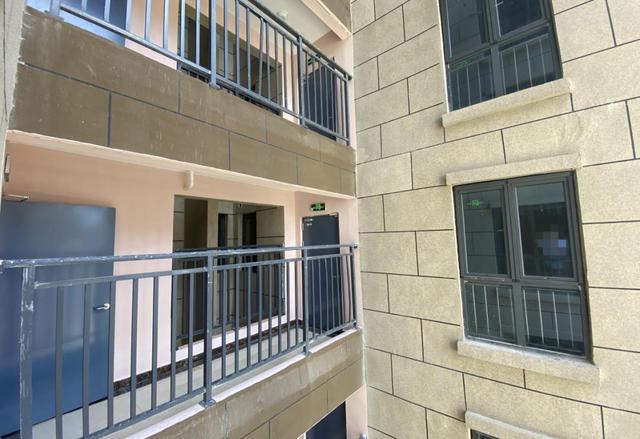 公摊|别人买房都不喜欢连廊,我哥们却专挑连廊户型买,住了一年说真香