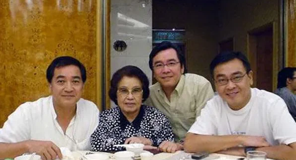 秦沛|秦沛与前妻离婚时，让她有条件尽管提，结果差点让他流落街头！