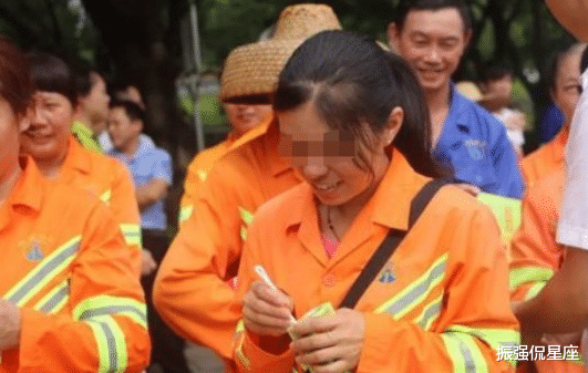 2020年广东一环卫女工举报上司骚扰长达4年:精神上真是扛不住了