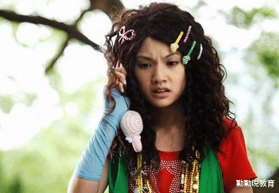 燕麦 初中生“标准发型”出炉,男生勉强能看,女生直言不如直接剃光