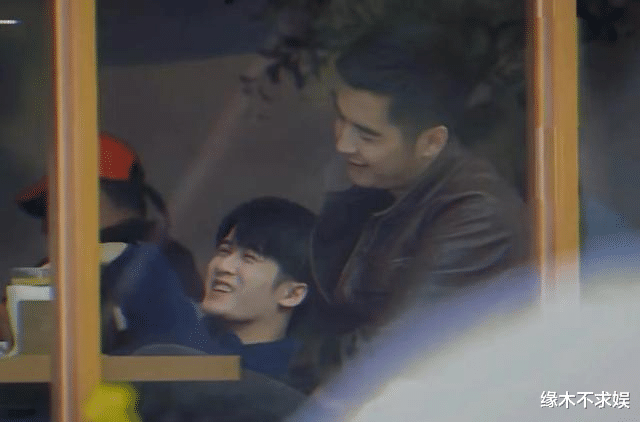 马思纯|都说《猎罪图鉴》双男主互动太“甜”，那是你没见过这些花絮