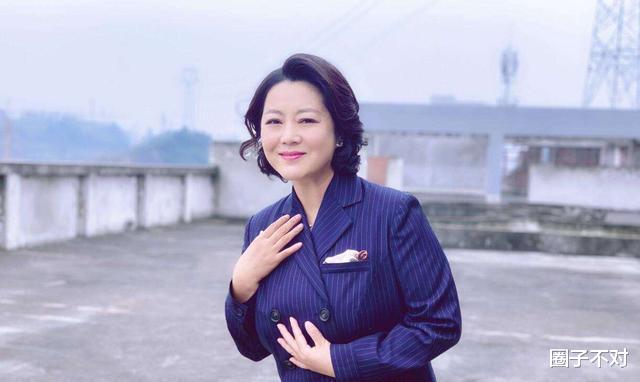 陈昊森|“农村一姐”王茜华：恋爱不到一年闪婚，二婚嫁导演40岁艰难生子