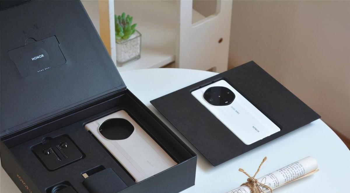 Google|用陶瓷打造的手机：12G+512G又降1330元，100倍变焦很有吸引力