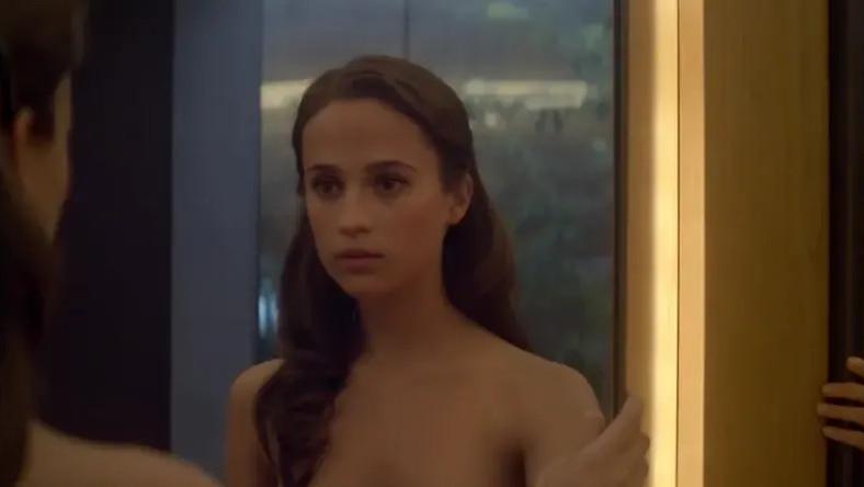 伊娃|“砍妹”维坎德献身的两部电影，你看过吗？