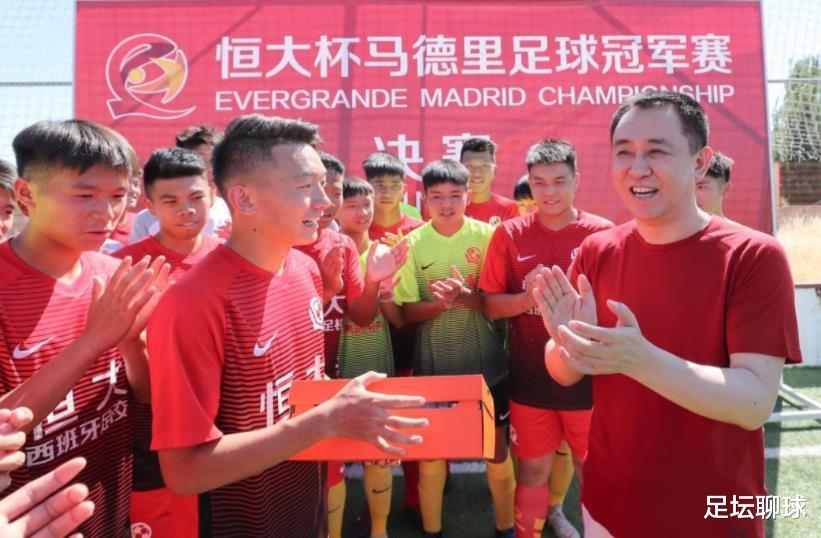 韦世豪|大清洗！曝广州队21人全部离队，韦世豪或被迫留洋：赚高薪供房+养车