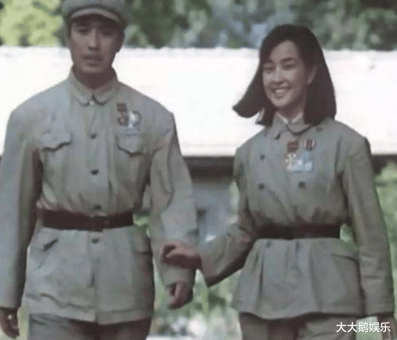 关之琳|年轻时都是大美女，60岁还不生孩子的6位女星，各有各的心酸