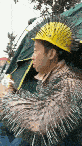 短发 “酒量不好的男孩子还是不要谈恋爱了，自己被绿了都不知道，太惨了！”哈哈哈