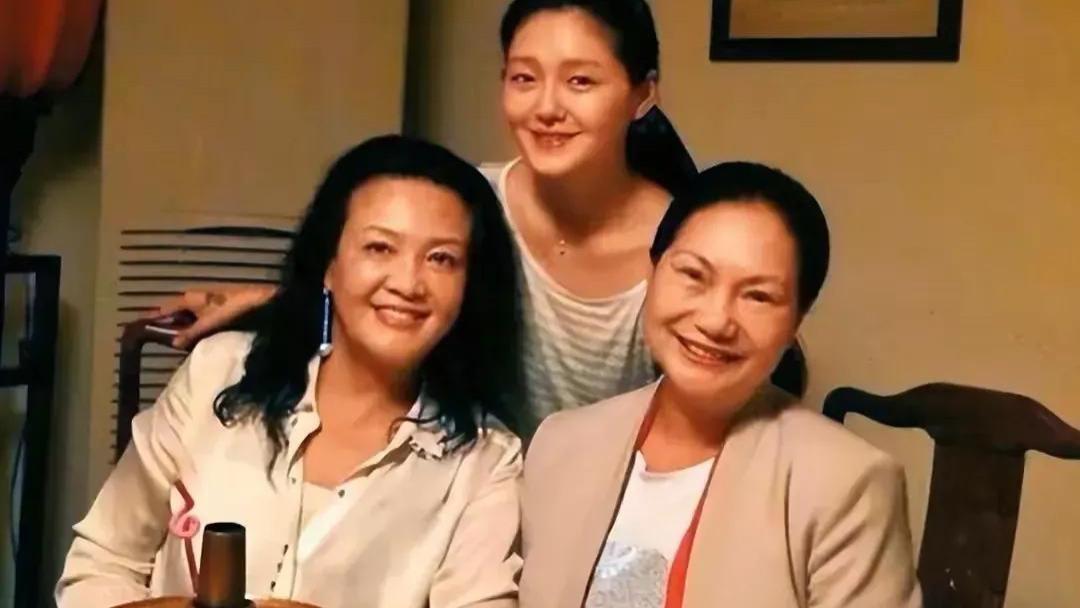 律师|张兰寻求专业律师，上海律师邓简静删文，开始反击