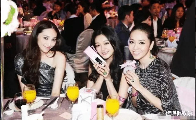 大S|吴佩慈，送出神助攻！力挺大S只是癫痫发作，但却客观上对汪小菲好处多多