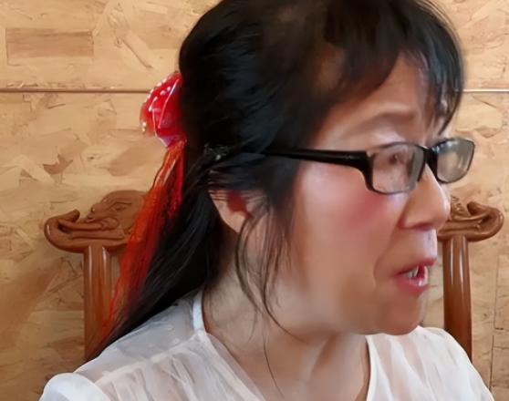 余秀华|杨槠策称余秀华有精神疾病,致其新欢自杀两次,老余已被撤销职务