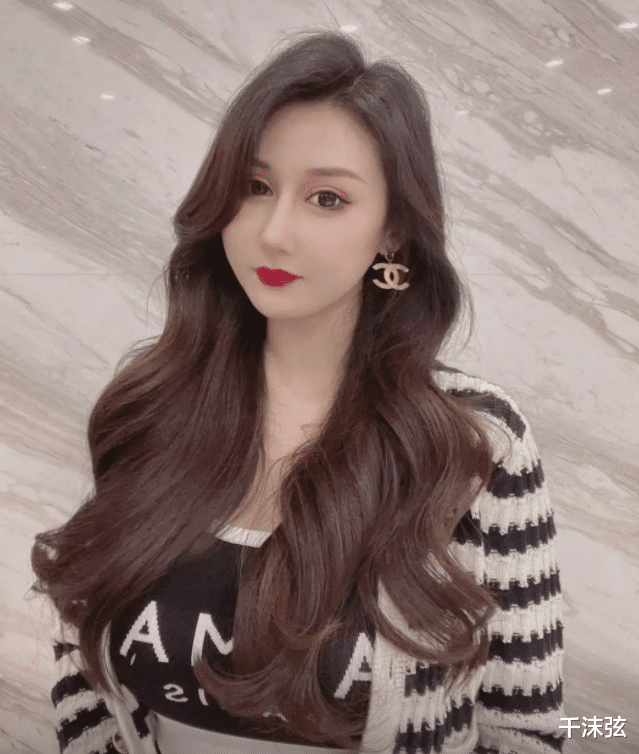 向佐|向佐前女友谈向太，高调承认“儿媳妇”身份！自称比郭碧婷更早