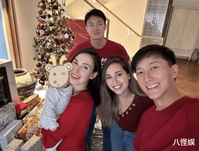 韩庚|韩庚晒丰盛年夜饭,与卢靖姗爱巢内景曝光,墙上情侣写真好瞩目