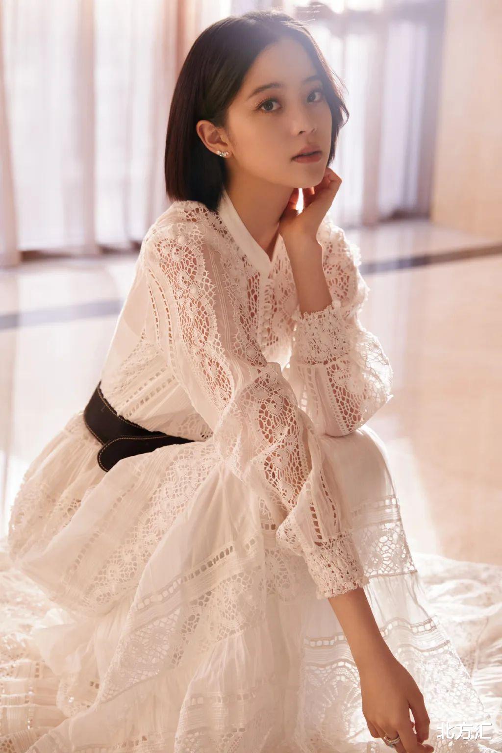 邓伦|邓伦被追债?欧阳娜娜带资进组?李易峰被连累?小绵羊被连累?