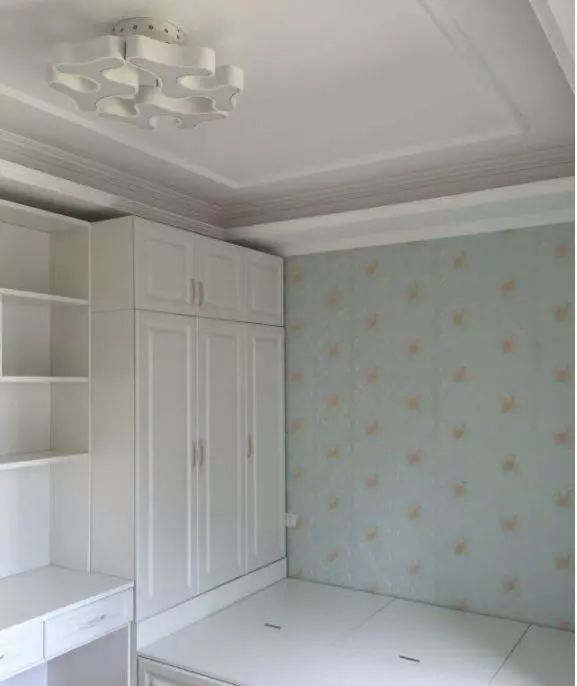 我家110平的房子,花9万完成硬装,领居看了却说:好土