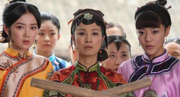 安以轩|多年前,谁注意到了安以轩身边的小丫鬟?今逆袭成一线女星