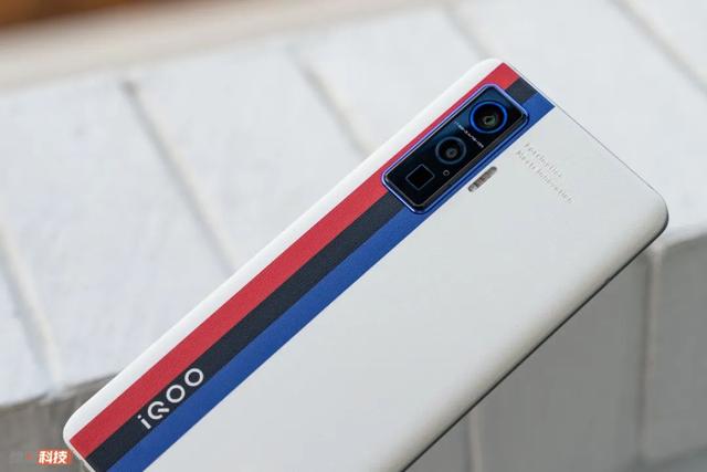 iqoo|2020年发布的这一批手机钉子户，确实有点难拔