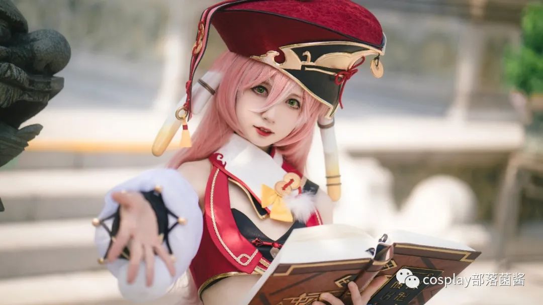 二次元|cos:二次元cos大赏原神烟绯cos正片@依川川