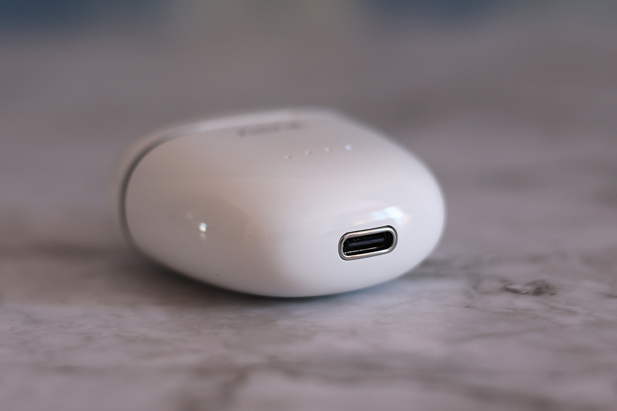 蓝牙耳机|一个耳机轻松连接两部手机,无缝切换更轻松