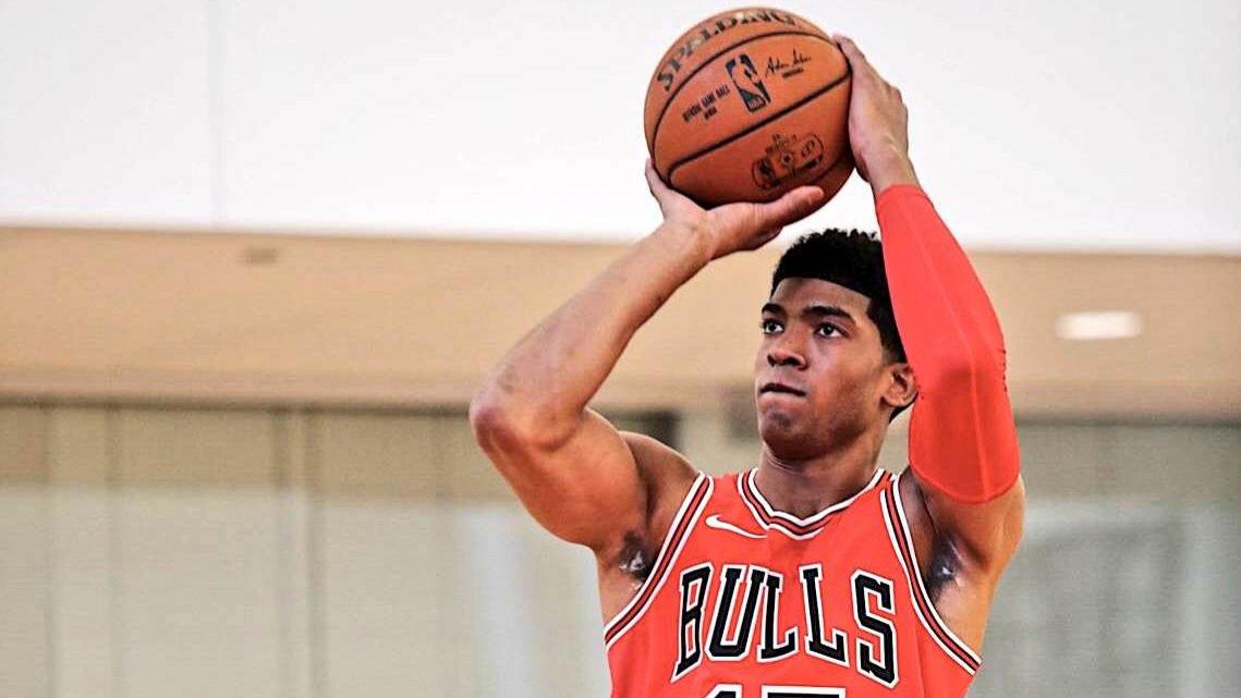 过去8小时！公牛26岁悍将提前退役，勇士火箭3换1双赢交易曝光