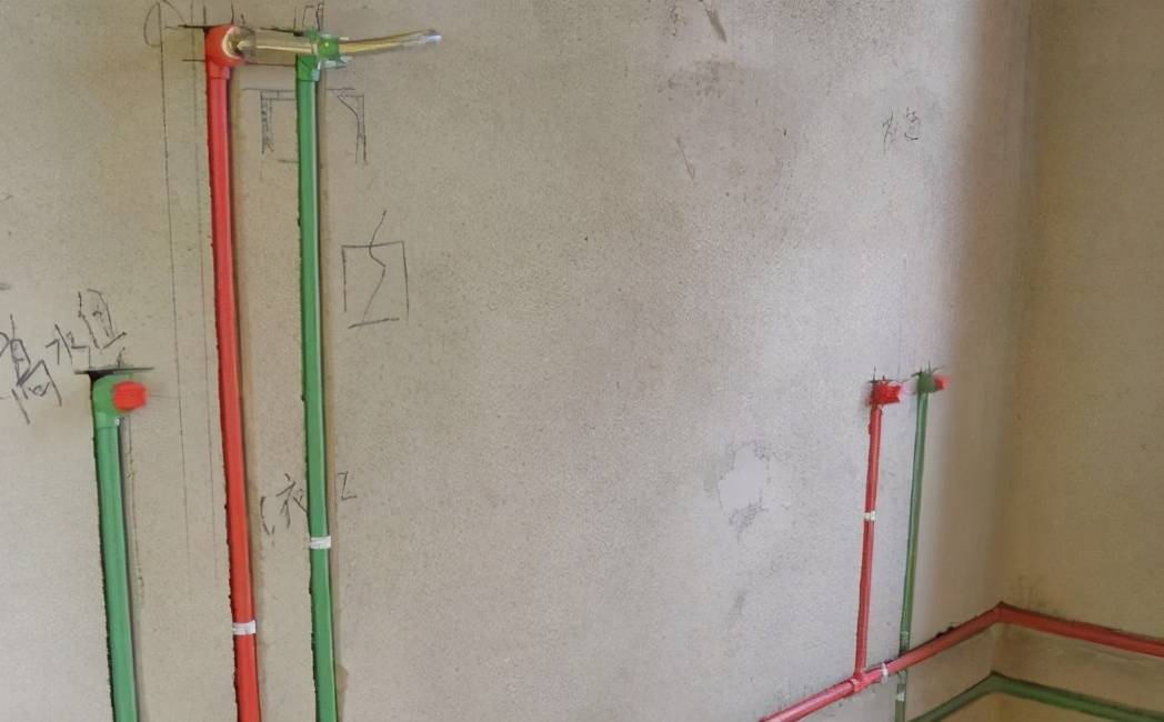 水管千万不能这样装,入住才知多不实用,后悔现在才听说