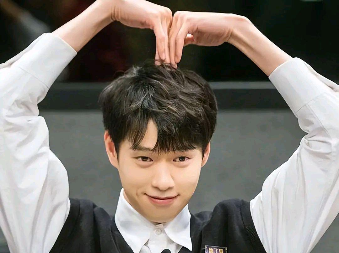 魏大勋|“抠门鬼”魏大勋其实并不简单,真实身份是个富二代,家里有矿!