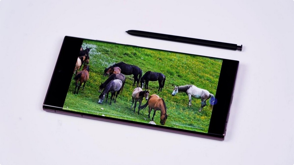 曲面屏|手机曲面屏与直面屏,到底哪个好?最终赢家或许是“微曲面屏”