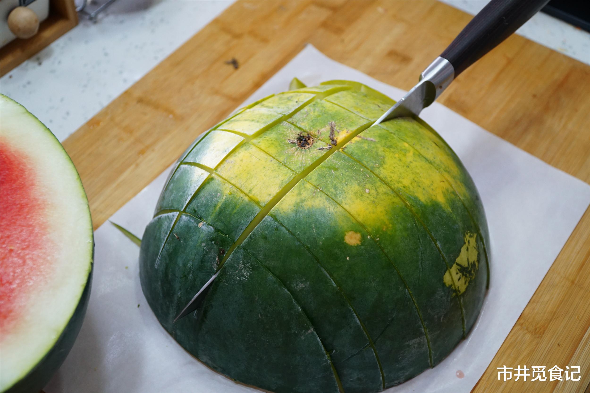 立秋到了,建议:吃1瓜,食2果,喝3汤,按传统“咬秋”,更安康