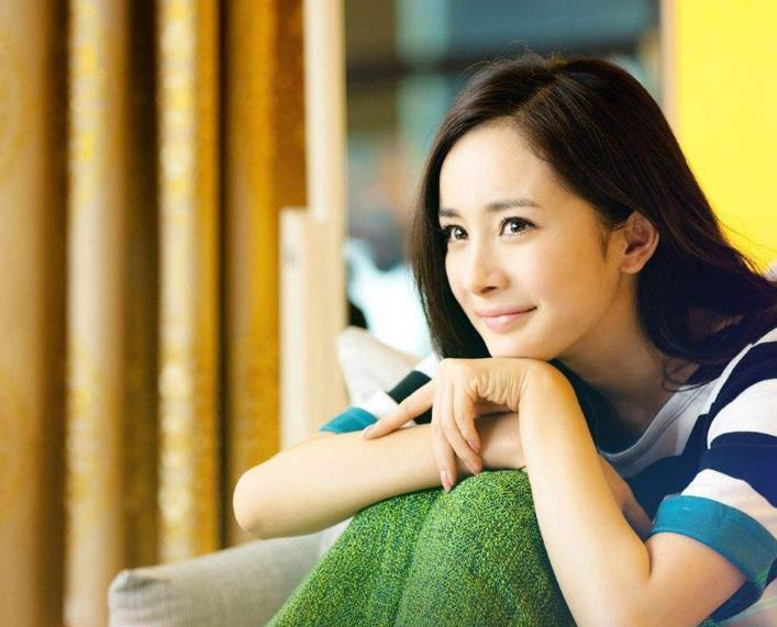 杨幂|杨幂:别用你的思想来嘲笑我的不足,我生来不是为你而活