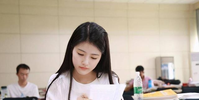 大学生|又一“铁饭碗”招人了,薪资可观缺口大,待遇和公务员差不多!