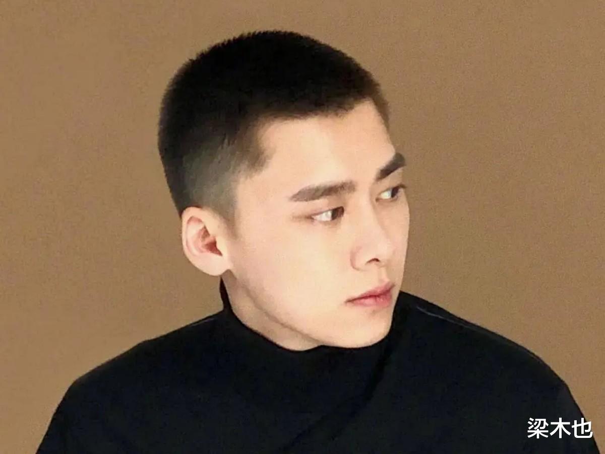 赵韦弦|娱乐圈一下子抓了两个，算大快人心吗？