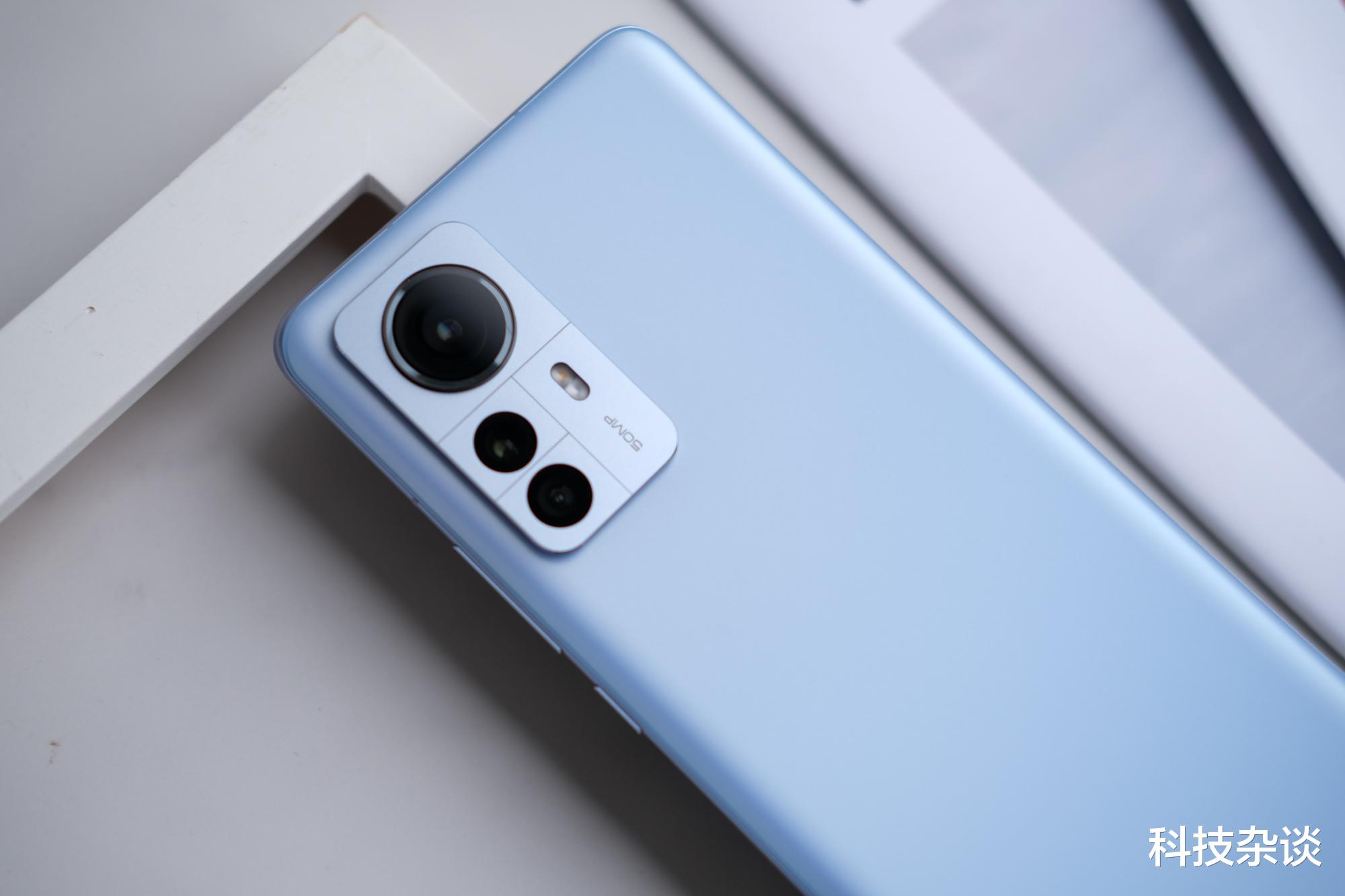 顺丰速运|小米12在海外火了，大家都在讨论这一点