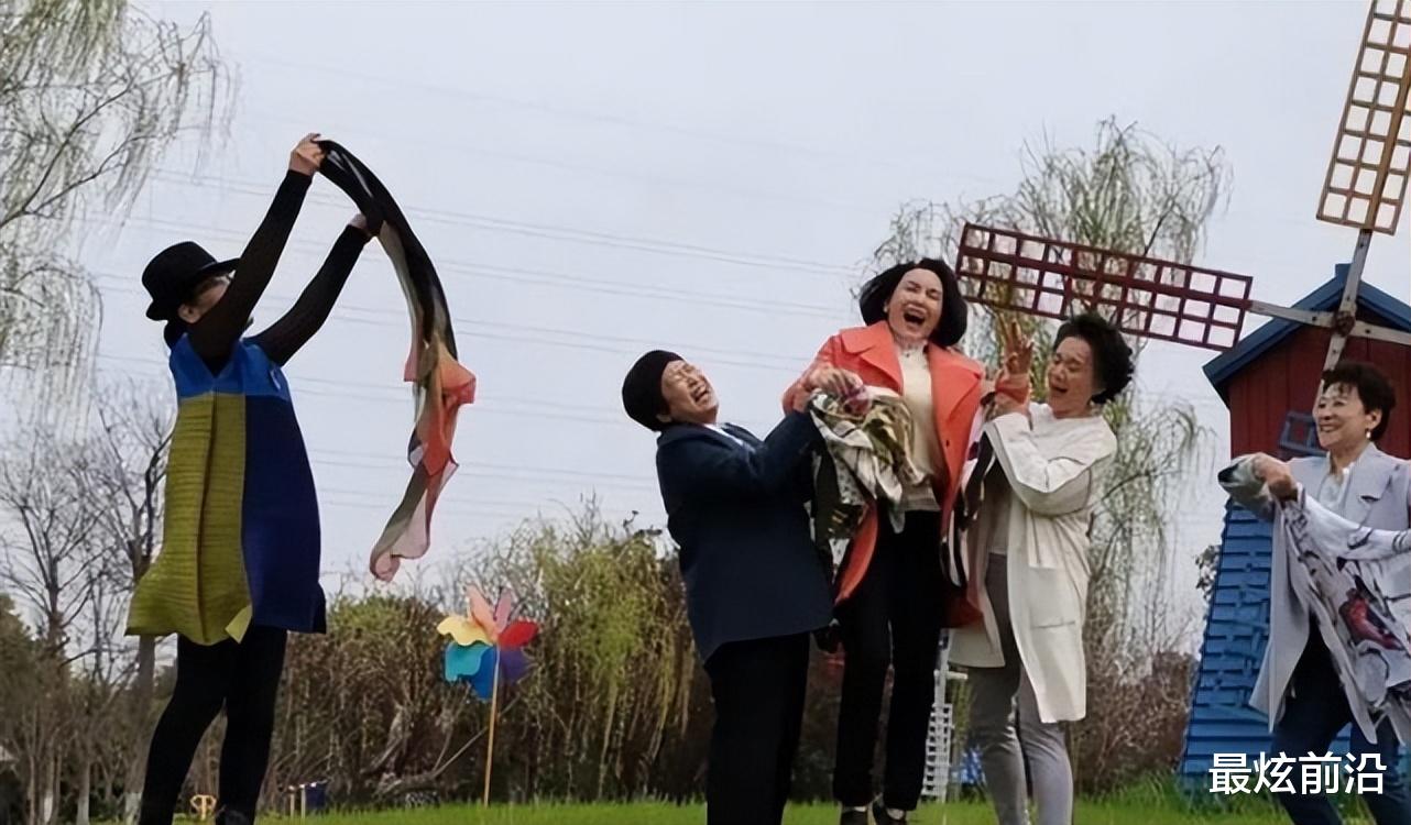 大S|王馥荔和姐妹一同出游，五位老戏骨是这般优雅知性，美得各有特点