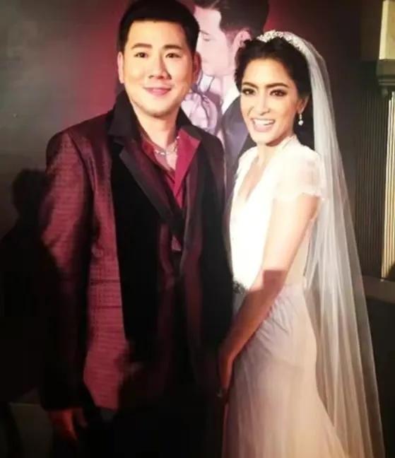 pinky|从国民女儿到人人喊打的小三最后沦为法制咖 Pinky的戏剧人生