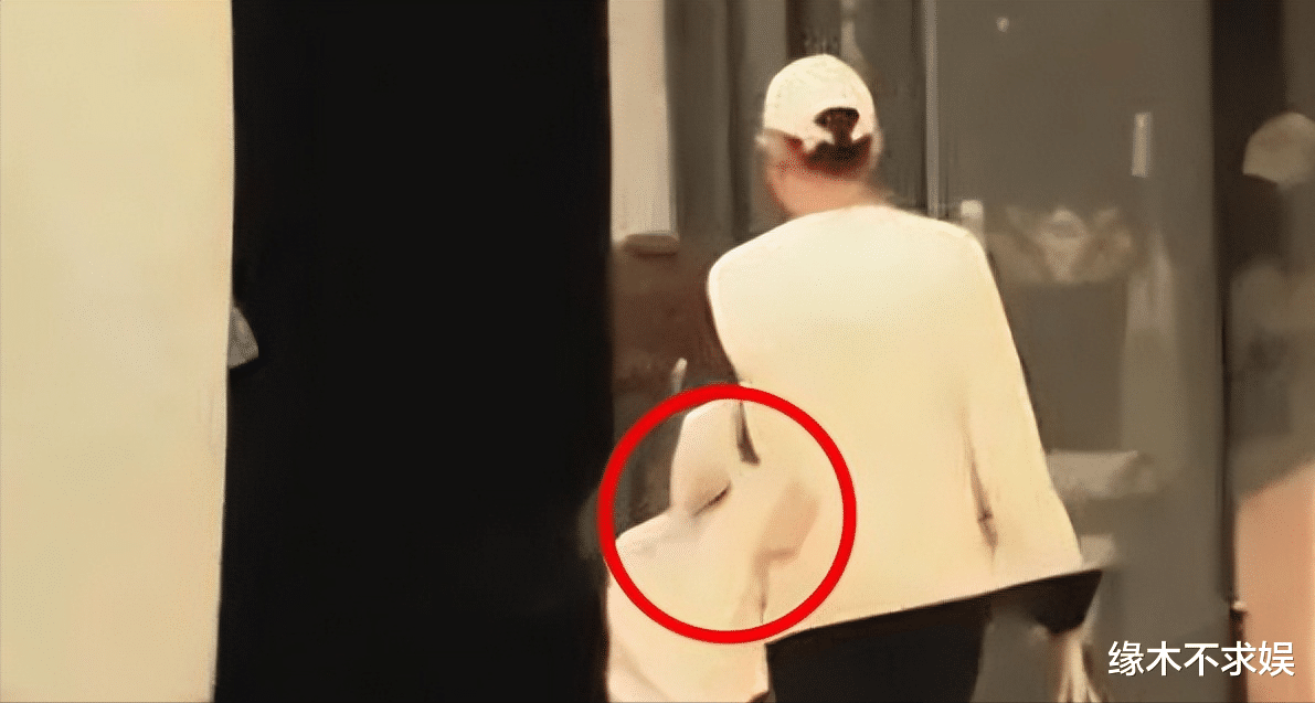 张嘉倪|张嘉倪曾被老公公开吐槽：生活习惯太差，一吵架就说要离婚