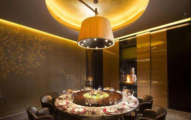 豪华装修的餐饮店倒闭,最终谁来买单?