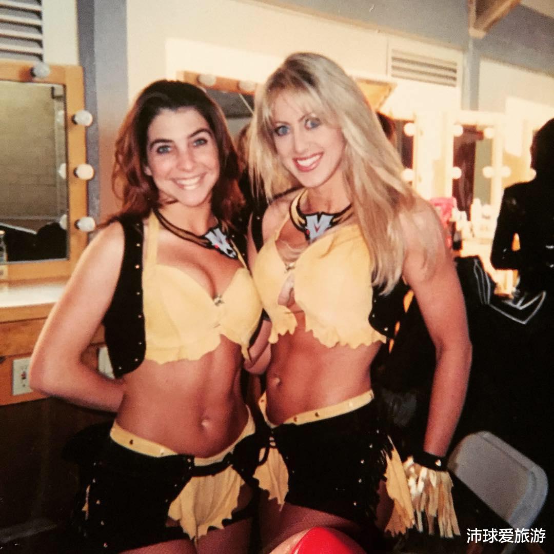 庄文杰|美国知名表情包女孩自杀！