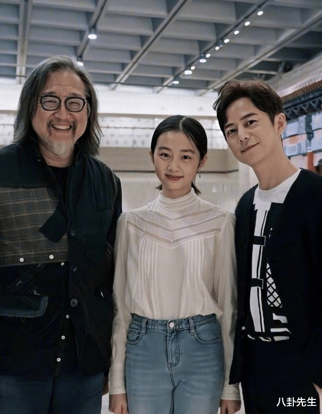 萌宝|《爸爸》6位萌娃变美少女：有人定居国外，有人12岁演话剧女主角