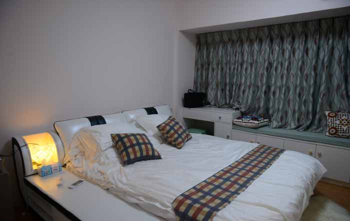 买了一套50平米小复式房晒朋友圈,亲戚说我住个蜗居好嘚瑟啥?