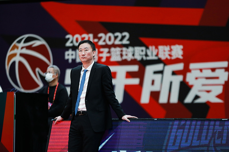 浙江男篮|浙江大手笔操作！签约小外援，补强教练组，刘维伟辞职惊醒管理层