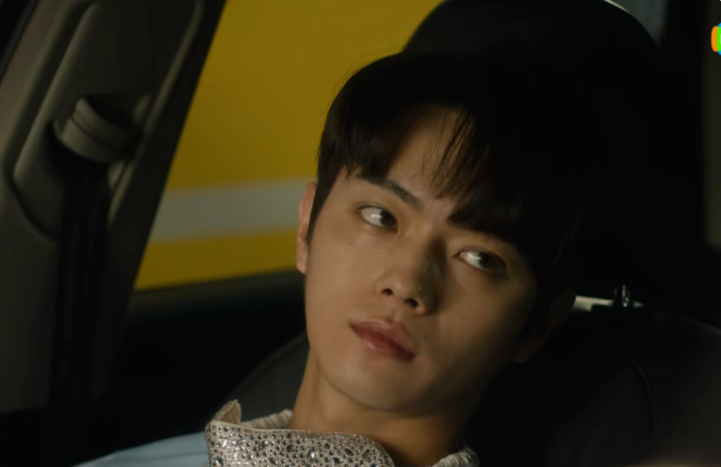 杨幂|杨幂新剧引争议，被网友吐槽油腻，演技退步不如配角？