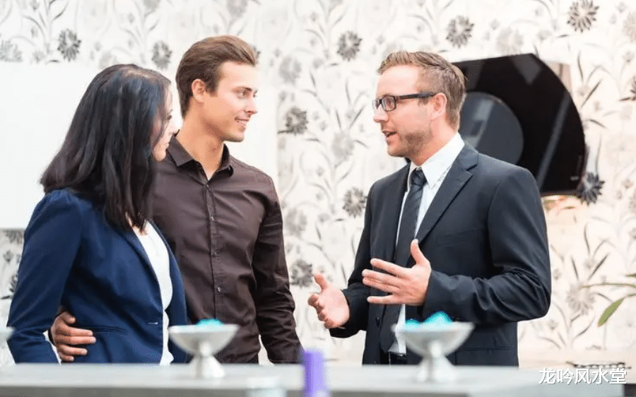 |龙吟师傅从八字告诉你，适合去做什么类型的职业