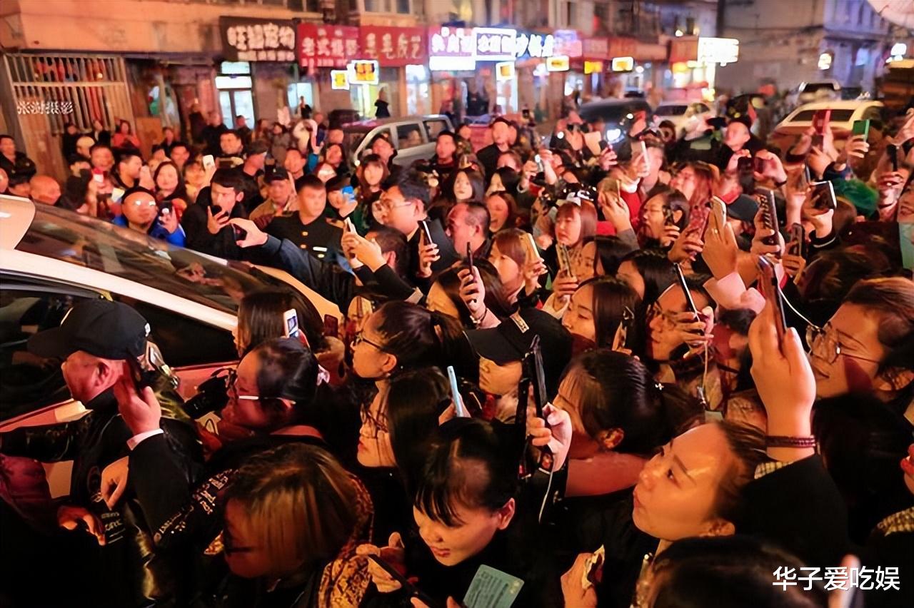 颜丹晨|你记住郭德纲哪段了?演员张志强力挺反三俗,有市场不一定有质量