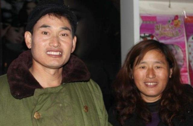 贺弘文|陈亚男“大义灭亲”,曝光大衣嫂诅咒灾民的录音,言语不堪入耳